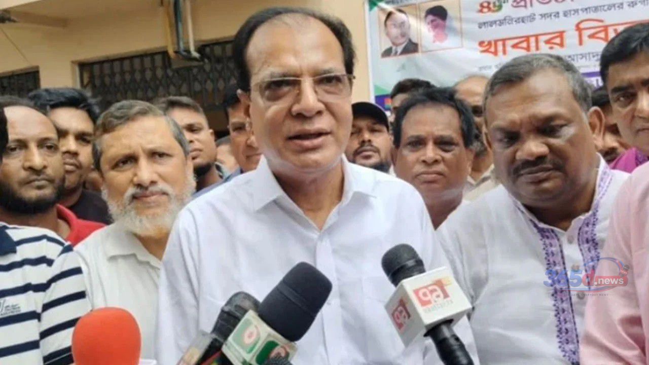 সার নিয়ে বাস্তব সংকটের চেয়ে রটনা বেশি: ত্রাণমন্ত্রী