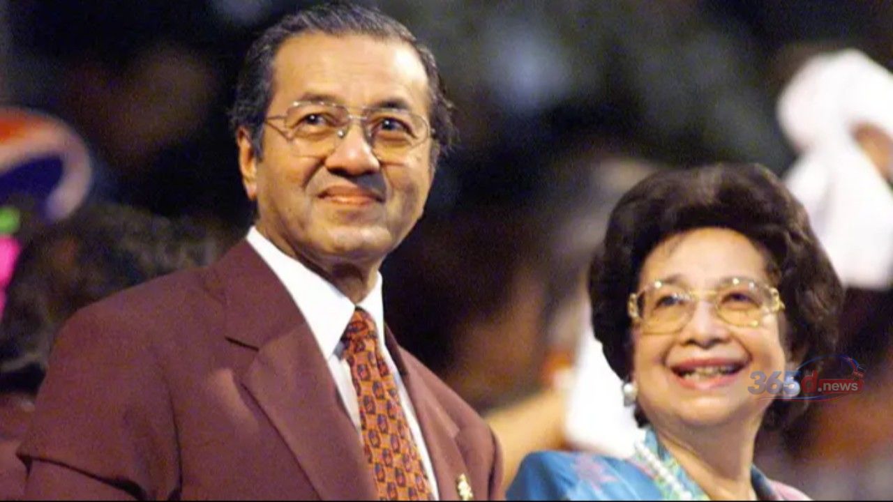 ১০০ বছর বয়সে মারা গেলেন মাহাথিরের স্ত্রী সিতি হাসমাহ